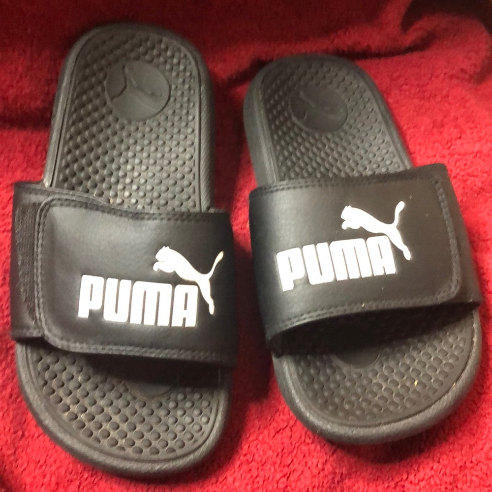Puma Slides, Boys Size 1.5